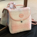Rosa-weißer Plüschrucksack mit weichem Fleece-Stoff und Details aus Kunstleder - Rosa