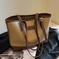 Sac fourre-tout chic en cuir beige et marron avec bandoulière réglable pour le trajet quotidien - Kaki