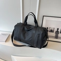 Borsa da viaggio nera in nylon di grande capacità con tracolla e tasche multiple - Nero