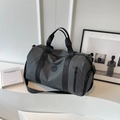 Grande borsa da viaggio grigia in nylon impermeabile con tracolla e doppi manici - Grigio