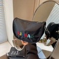 Borsa a mezzaluna nera in tela con ricamo SJCHAO e tracolla larga jacquard a fiori - Nero (Tracolla Chiara)