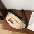 Sac de poitrine de sport beige élégant avec sangle noire et patch de lettres mode - Kaki