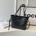 Bolso tote negro tejido minimalista de cuero PU con correas de hombro elegantes - Negro