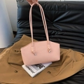 Sac à bandoulière rose minimaliste avec poignées nouées et logo imprimé fashion - Rose