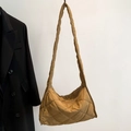 Sac bandoulière matelassé kaki minimaliste en nylon souple avec bandoulière large - Marron