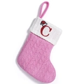 Calcetín de Navidad de punto rosa con borde blanco y letra C roja bordada - Letra C