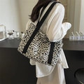 Bolso tote de lona con estampado de leopardo blanco y negro con correas anchas de verano - Blanco Roto