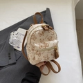 Mini sac à dos en similicuir avec motifs d'ours en peluche et texture de cuir de litchi - Sans Pendentif / Blanc Cassé