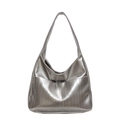Sac hobo argent métallisé avec texture plissée verticale élégante pour femmes - Argenté