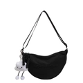 Große schwarze Nylon-Halbmond-Umhängetasche mit süßem Wolkenanhänger und Gurt - Mit Anhänger / Schwarz