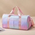 Bolso de viaje con degradado rosa púrpura azul con asas y correa ajustable - Rosa