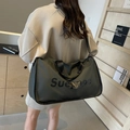 Sac de voyage olive grande capacité avec lettrage Suepnoe et bandoulière réglable - gris foncé