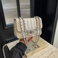 Chic off-white quilted crossbody bag with diamond patterns and crystal chain strap - Off White