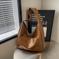 Brown vintage large capacity faux leather tote bag with white contrast stitching - Brown