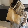 Große khakifarbene Segeltuch-Einkaufstasche mit Vintage-Jacquard-Gurt und Slogan-Print - Khaki
