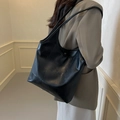 Borsa tote nera classica con cuciture geometriche per il pendolarismo quotidiano - Nero