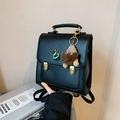 Chique zwarte mini-rugzak met puppyborduurwerk en schattige pluche monster hanger - Met Hanger / Zwart Met Hanger