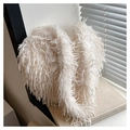 Elegante borsa a tracolla bianca a forma di cuore in morbido peluche piumato - Bianco