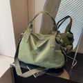Leichte armee-grüne Nylon-Tragetasche mit verstellbarem Riemen und Doppelgriffen - Grün