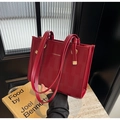 Borsa tote quadrata rossa con trama intrecciata, doppi manici e dettagli dorati - Goffratura intrecciata / Borgogna