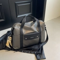 Grande borsa da viaggio in nylon grigio scuro con logo NOCO e tracolla regolabile - Champagne