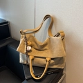 Borsa tote grande in pelle scamosciata kaki retrò con ciondolo da baseball - Con Ciondolo / Cachi