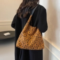 Grand sac cabas à imprimé léopard avec bandoulière en cuir noir pour le style d'automne - Marron Jaune