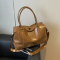 Brown large capacity travel bag in glossy wrinkled faux leather with wide strap - Brown