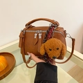 Borsa a cuscino vintage marrone con manico, tracolla e ciondolo a forma di cane - Marrone (Con Ciondolo)