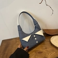 Sac sous le bras en denim bleu foncé avec col blanc et boutons style uniforme chic - Bleu foncé