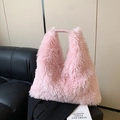 Pink plush tote bag with faux fur texture and smooth silk handles for autumn and winter - Pink