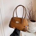 Borsa Boston in pelle scamosciata marrone retrò con finiture in pelle e placca in metallo - Marrone