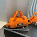 Oranje cilindrische handtas van corduroy met fluwelen textuur en zilveren gespen - Oranje