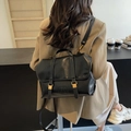 Zaino vintage in pelle nera PU con spallacci regolabili e scritta in rilievo elegante - Nero