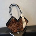 Leopard print tote bag with black leather straps and fashion ribbon detail - Brown