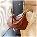 Brown vintage style large capacity shoulder bag with a baseball charm and pockets - With Charm / Brown
