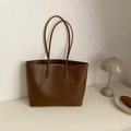 Bolso tote grande clásico en cuero marrón mate para oficina con correas delgadas - Marrón