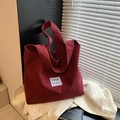 Retro bordeaux corduroy shopper met grote capaciteit en witte logo-patch - Rood