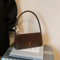 Vintage brown shoulder bag with mixed texture flap and bronze clasp for daily commute - Brown