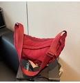 Bolso bandolera acolchado burdeos con correa ajustable y cierre de cremallera - Rojo