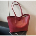 Minimalist red faux leather tote bag with large capacity and slim shoulder straps - Burgundy