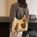 Retro canvas draagtas in beige met bruine leren bies en een schattige pluche beer - Off-white (Met Hanger)