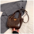 Retro dark brown bucket bag in oil wax leather with adjustable strap and top handle - Coffee without Pendant