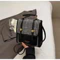 Retro houndstooth contrast backpack with black leather flap and gold brand logo - Black without Pendant