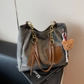 Borsa tote bicolore in tela grigio scuro e pelle marrone con ciondolo a orsetto - Verde Nerastro Con Ciondolo
