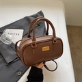 Braune Vintage Boston Bowling Handtasche mit goldenen Beschlägen und Griffen - Kaffeebraun