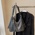 Retro black faux leather hobo bag with zip detail and dual shoulder straps - Black without Pendant