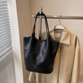 Minimalist black leather tote bag with slim shoulder straps for daily commuting use - Black without Pendant