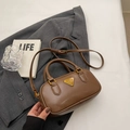 Brown vintage Boston bag with gold triangle logo and adjustable shoulder strap - Style Without Charm / Brown