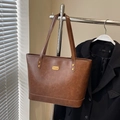 Vintage brown large capacity tote bag with gold metal plate and long shoulder straps - Brown